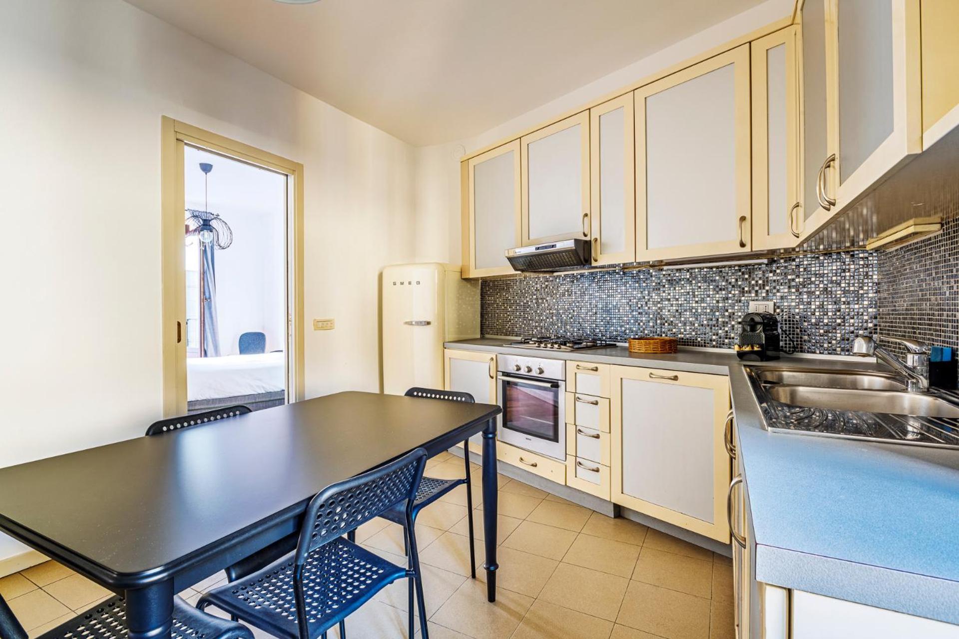 Elegant 2 Bedrooms Apartments Near Duomo 米兰 外观 照片