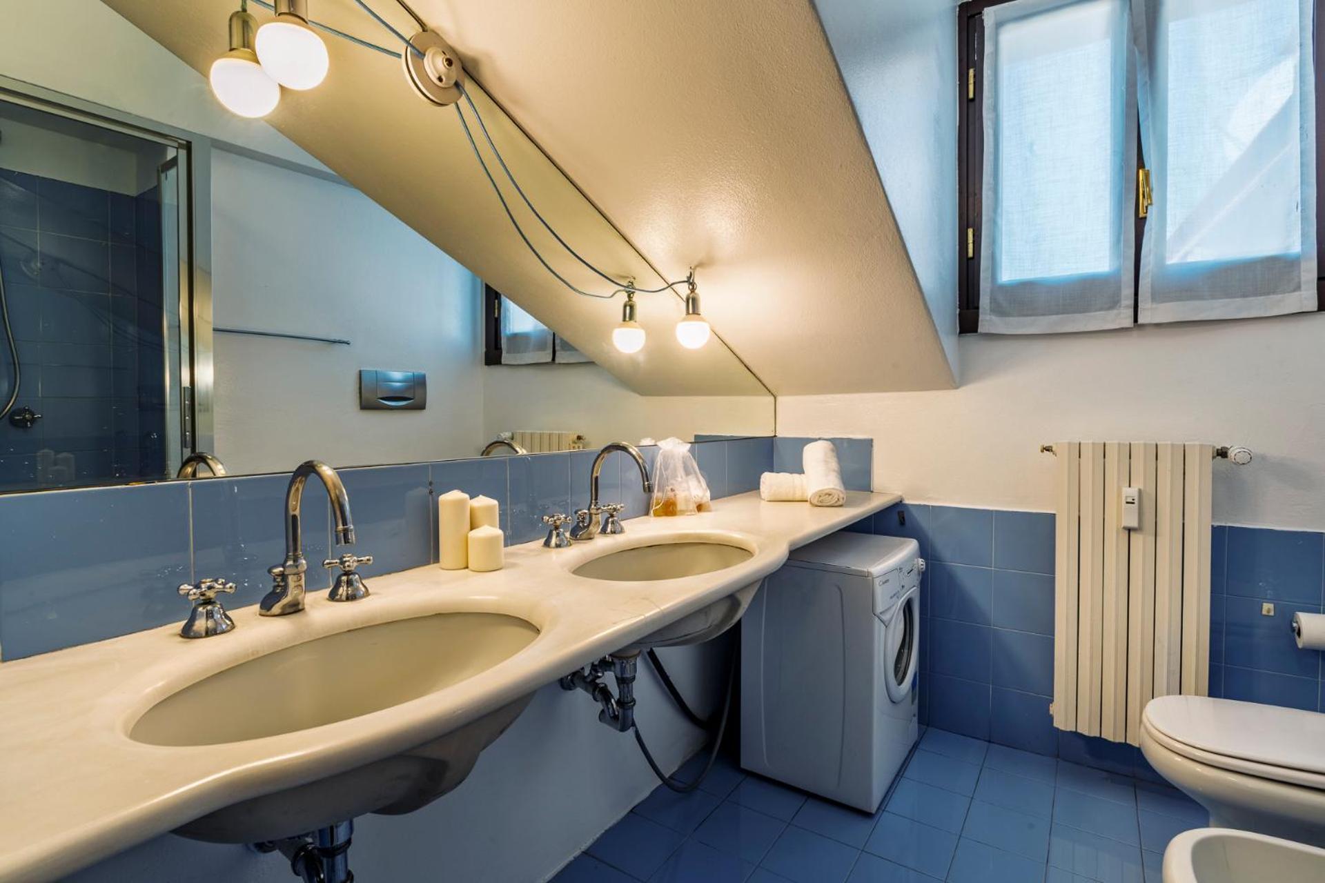Elegant 2 Bedrooms Apartments Near Duomo 米兰 外观 照片