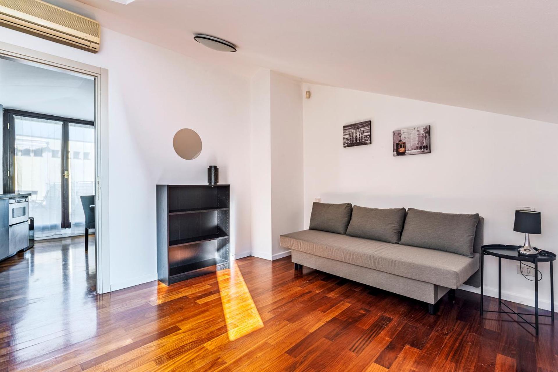 Elegant 2 Bedrooms Apartments Near Duomo 米兰 外观 照片